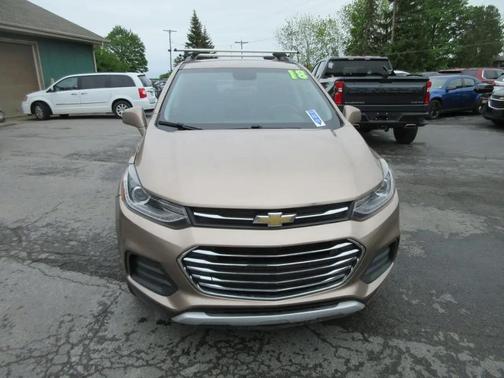Brown 2018 Chevrolet Trax LT