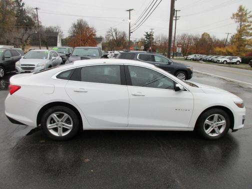 2024 Chevrolet Malibu 1LS