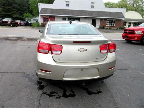 2015 Chevrolet Malibu 1LS