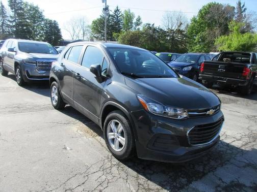 Nightfall Gray Metallic 2019 Chevrolet Trax LS