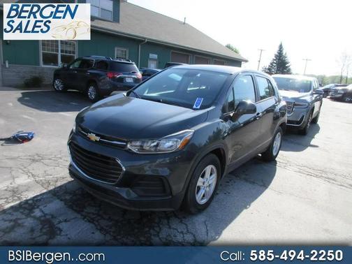Nightfall Gray Metallic 2019 Chevrolet Trax LS