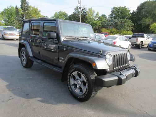 2017 Jeep Wrangler Unlimited Sahara