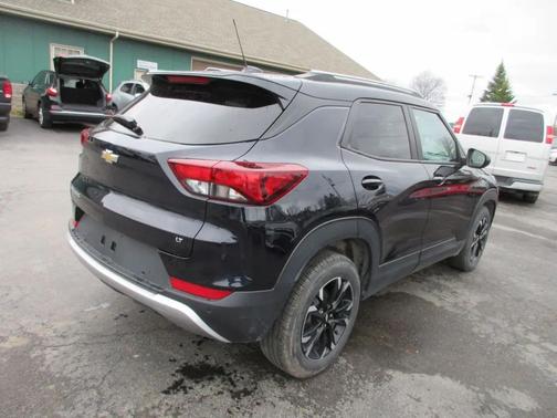 Midnight Blue Metallic 2021 Chevrolet Trailblazer LT