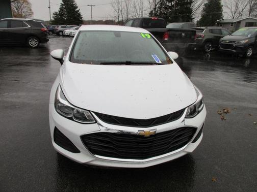 2019 Chevrolet Cruze LS