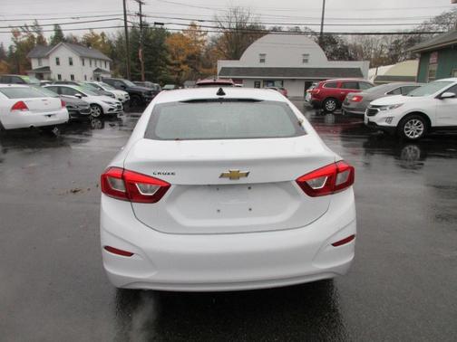 2019 Chevrolet Cruze LS