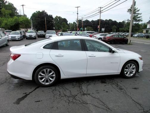 2021 Chevrolet Malibu FWD LT