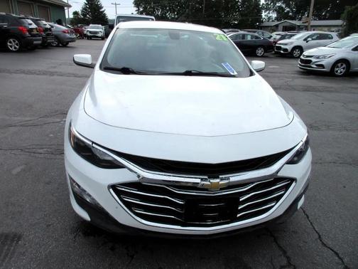 2021 Chevrolet Malibu FWD LT