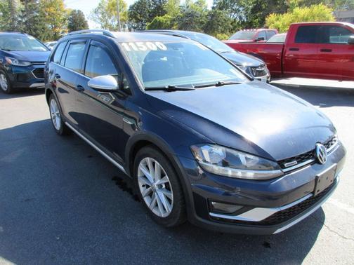 2018 Volkswagen Golf Alltrack TSI S