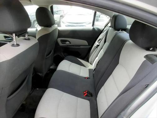 2016 Chevrolet Cruze Limited LS