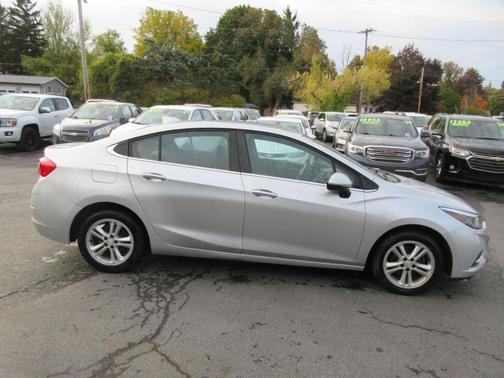 2018 Chevrolet Cruze LT