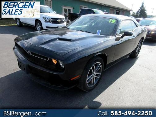 2019 Dodge Challenger SXT