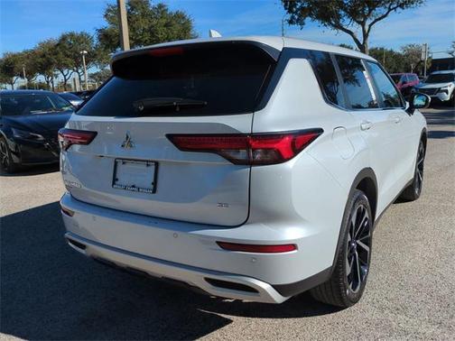 2024 Mitsubishi Outlander SE Black Edition S-AWC