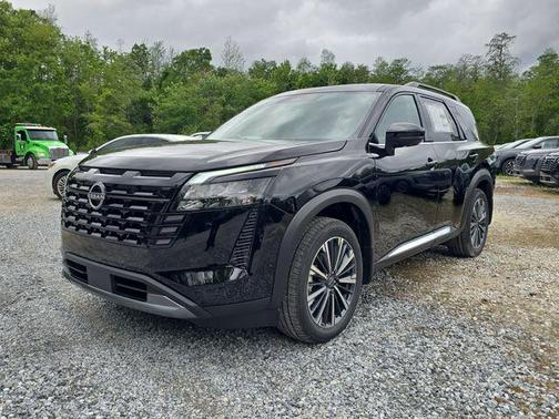 Super Black 2026 Nissan Pathfinder Platinum