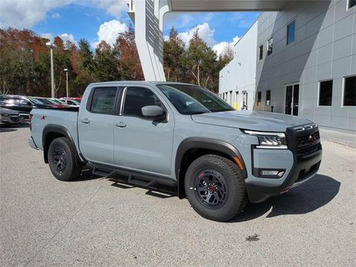 2025 Nissan Frontier PRO-X