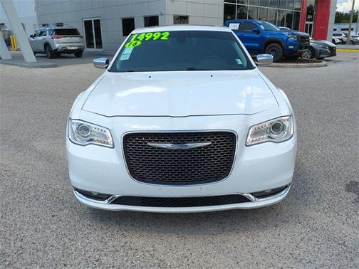 2016 Chrysler 300 S
