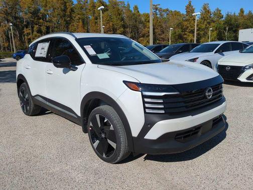 2026 Nissan Kicks SR