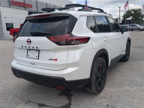 2025 Nissan Rogue Rock Creek