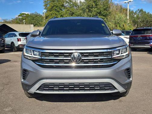 Pyrite Silver Metallic 2021 Volkswagen Atlas 3.6L SE w/Technology
