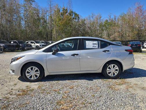 2025 Nissan Versa 1.6 S