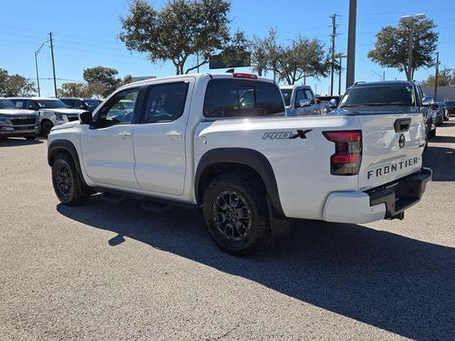 2023 Nissan Frontier PRO-X