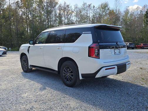 2026 Nissan Armada SV