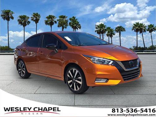 Monarch Orange Pearl Met 2021 Nissan Versa 1.6 S