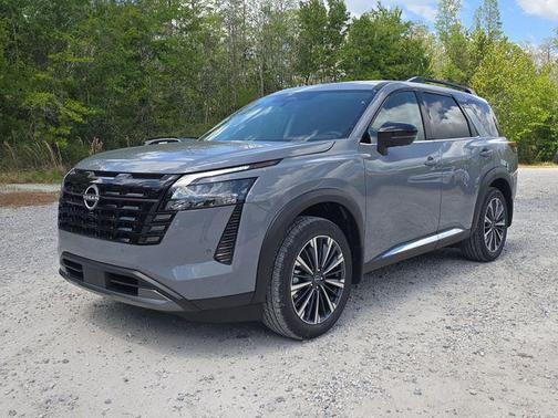 Boulder Gray Pearl 2026 Nissan Pathfinder Platinum