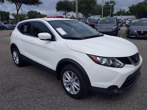 2018 Nissan Rogue Sport S
