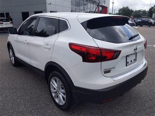 2018 Nissan Rogue Sport S