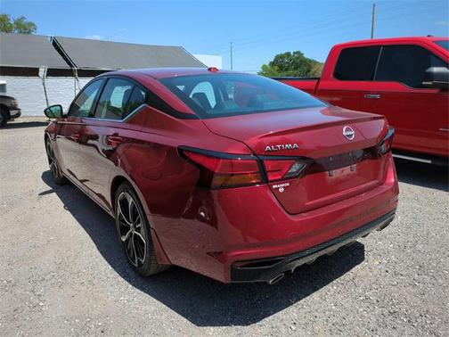 2024 Nissan Altima SR FWD