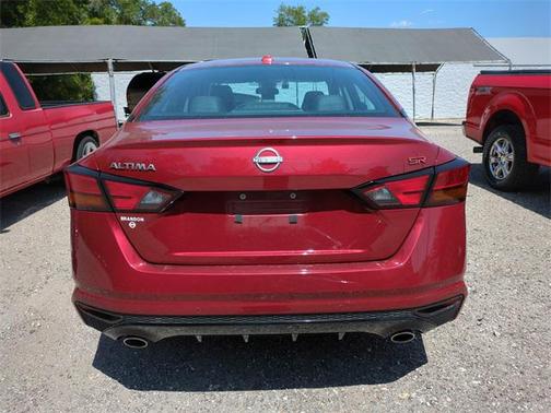 2024 Nissan Altima SR FWD