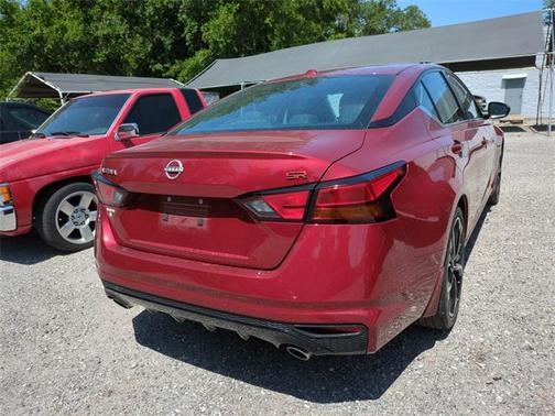 2024 Nissan Altima SR FWD