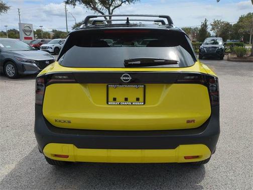 2026 Nissan Kicks SR