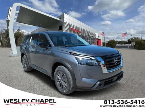 2025 Nissan Pathfinder S FWD