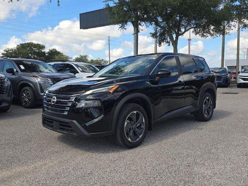 Super Black 2025 Nissan Rogue SV