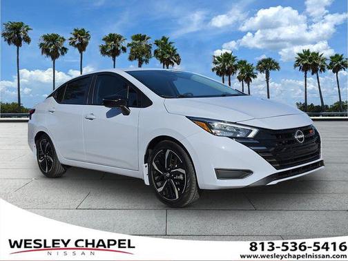 Gray Sky Pearl 2025 Nissan Versa 1.6 S