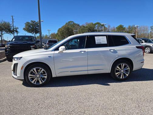 2023 Cadillac XT6 Premium Luxury AWD