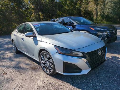 2023 Nissan Altima 2.5 SL