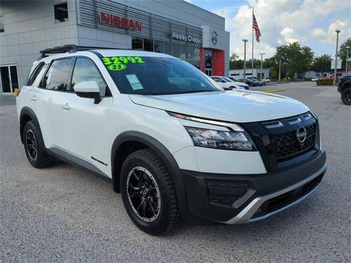 2023 Nissan Pathfinder Rock Creek 4WD