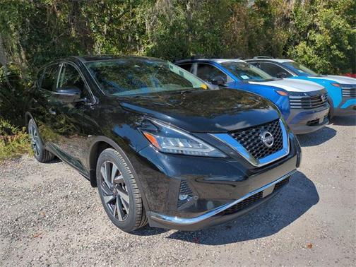 2023 Nissan Murano SL FWD