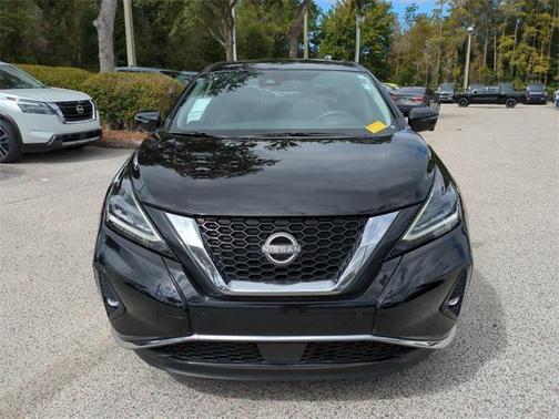 2023 Nissan Murano SL FWD