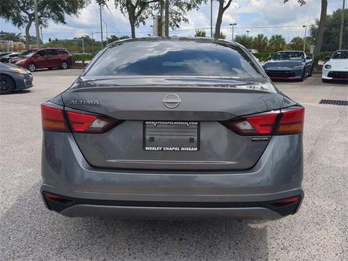 2025 Nissan Altima S FWD