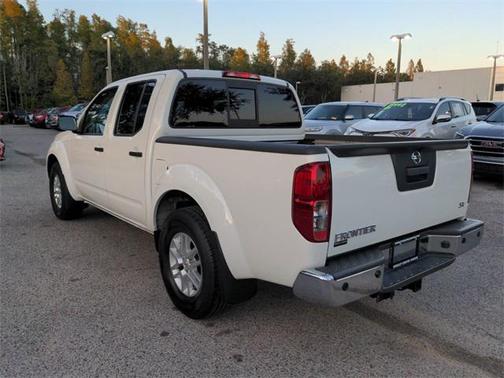 2020 Nissan Frontier SV
