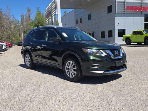 2020 Nissan Rogue SV