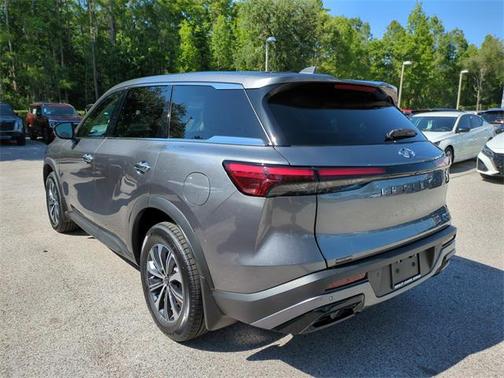 2022 INFINITI QX60 Pure