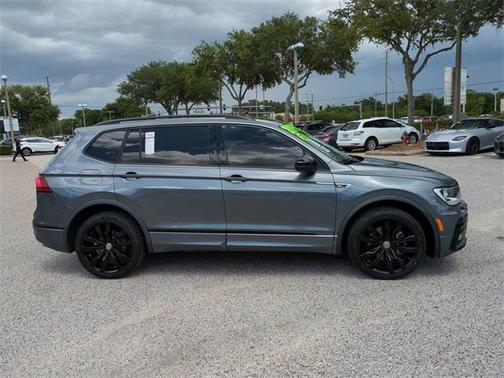 2020 Volkswagen Tiguan 2.0T SE R-Line Black
