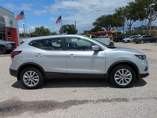 2021 Nissan Rogue Sport S