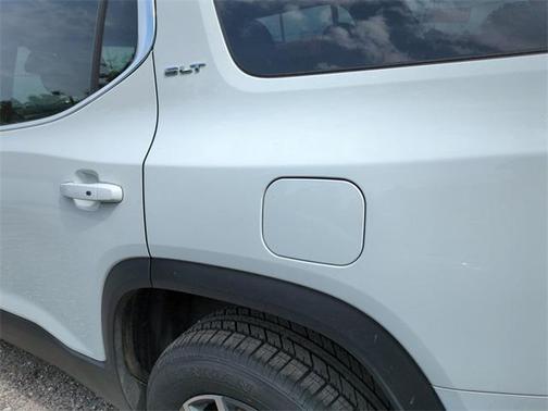 2023 GMC Acadia FWD SLT