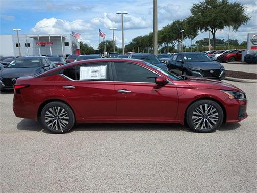 2025 Nissan Altima 2.5 SV