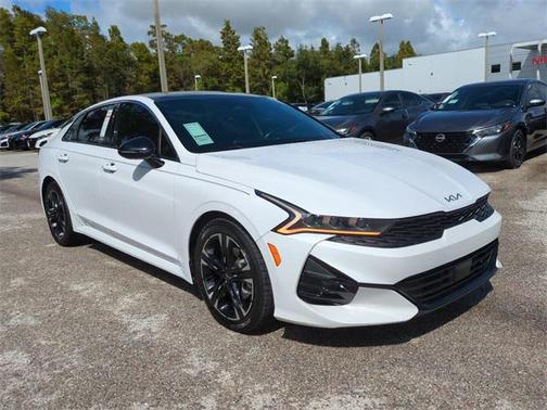 2022 Kia K5 GT-Line
